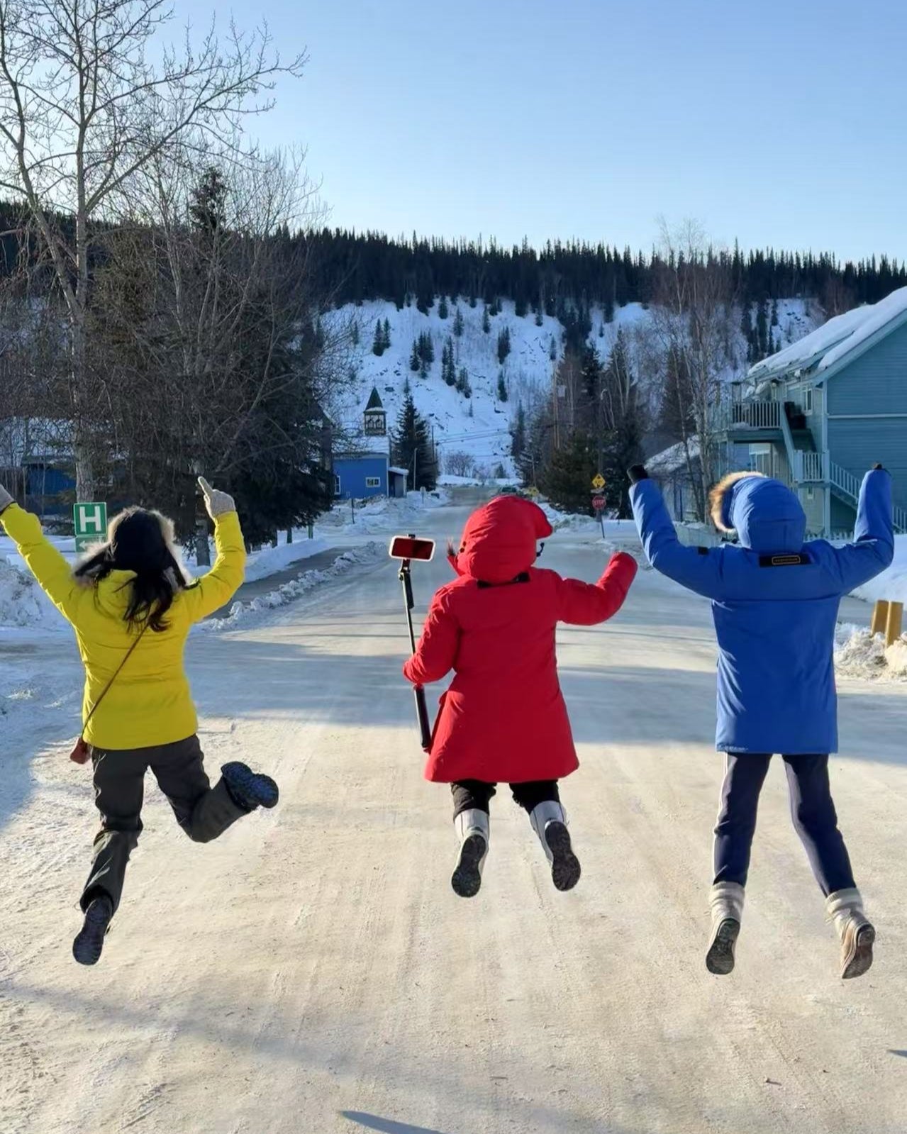 【Arctic Adventure】September 12 – September 18 | Aurora Borealis | Arctic Ocean | Wildlife | Indigenous Culture | Soft Adventure